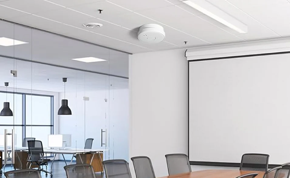 The Importance of Smoke Detectors in Commercial Spaces